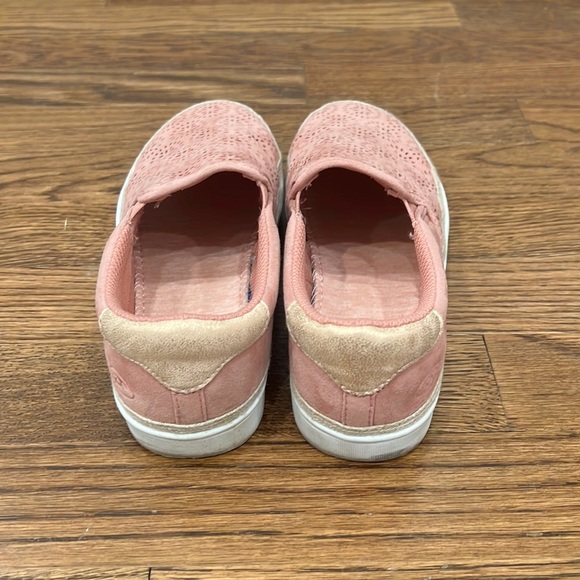 Girls size 3 Dr. Scholl’s shoes - Picture 6 of 7